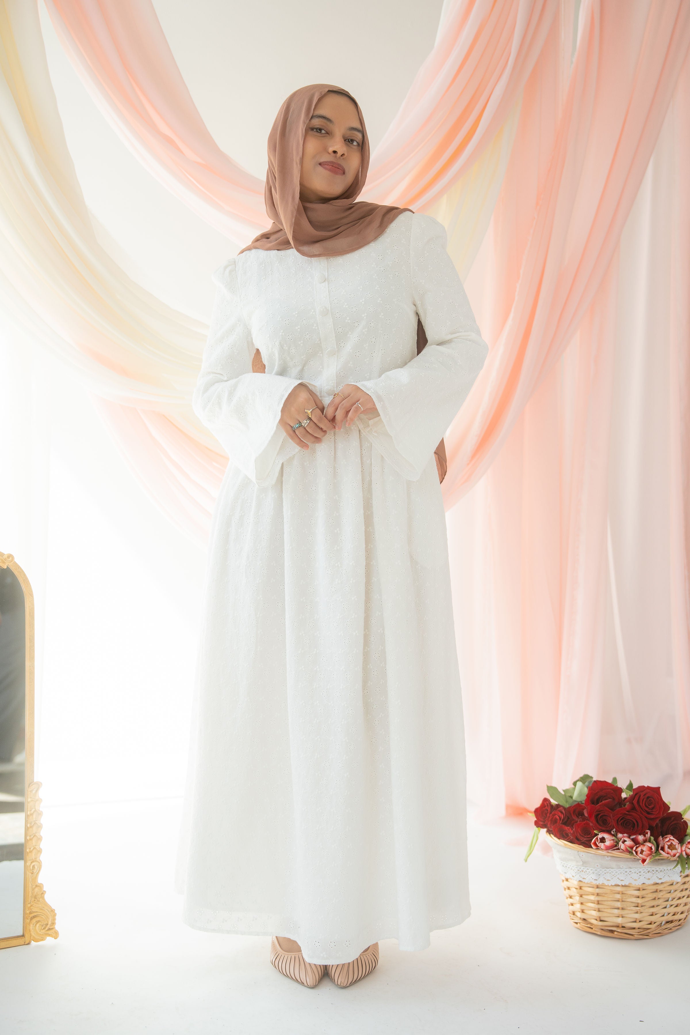 Hoda Eyelet Dress | Blanc