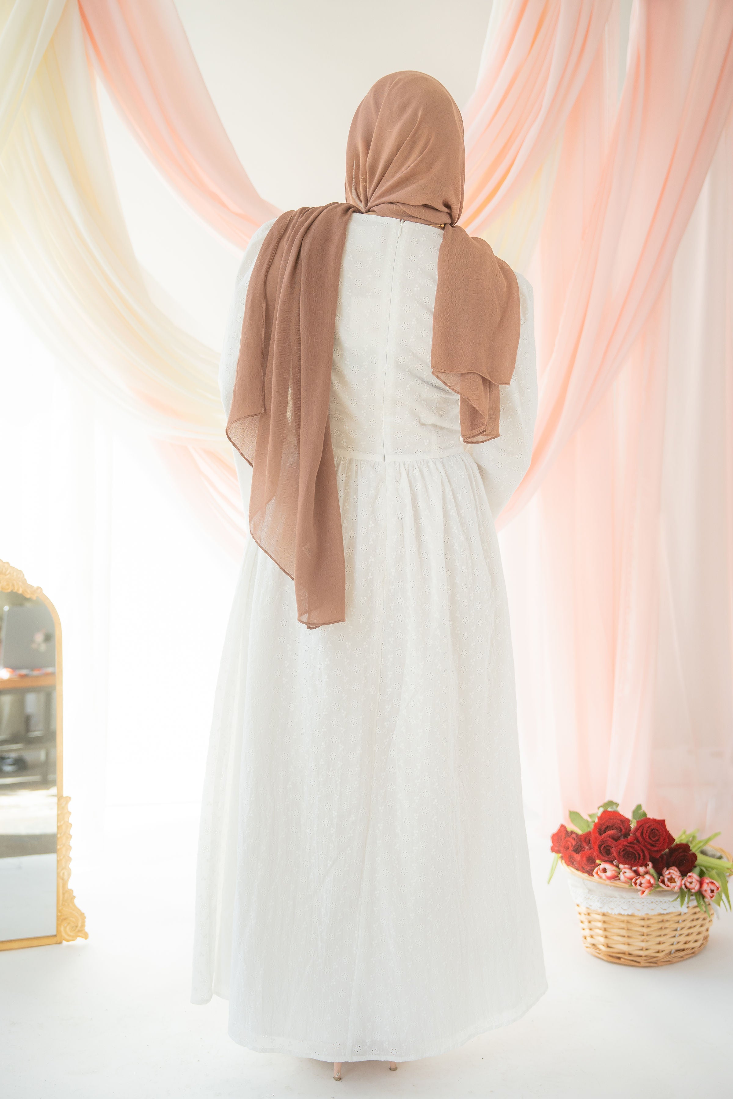 Hoda Eyelet Dress | Blanc