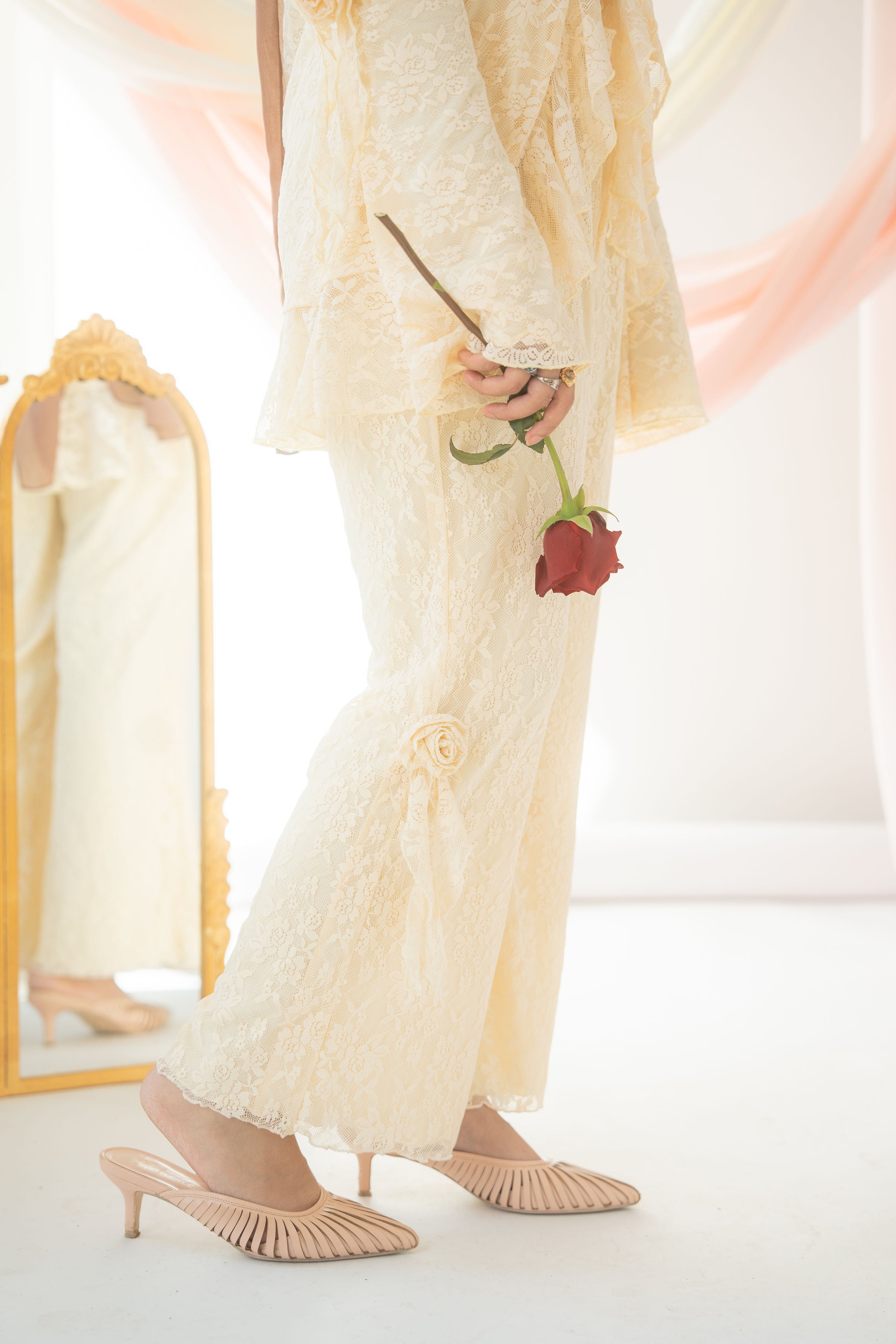 Lillia Lace Pants | Sugar Cookie