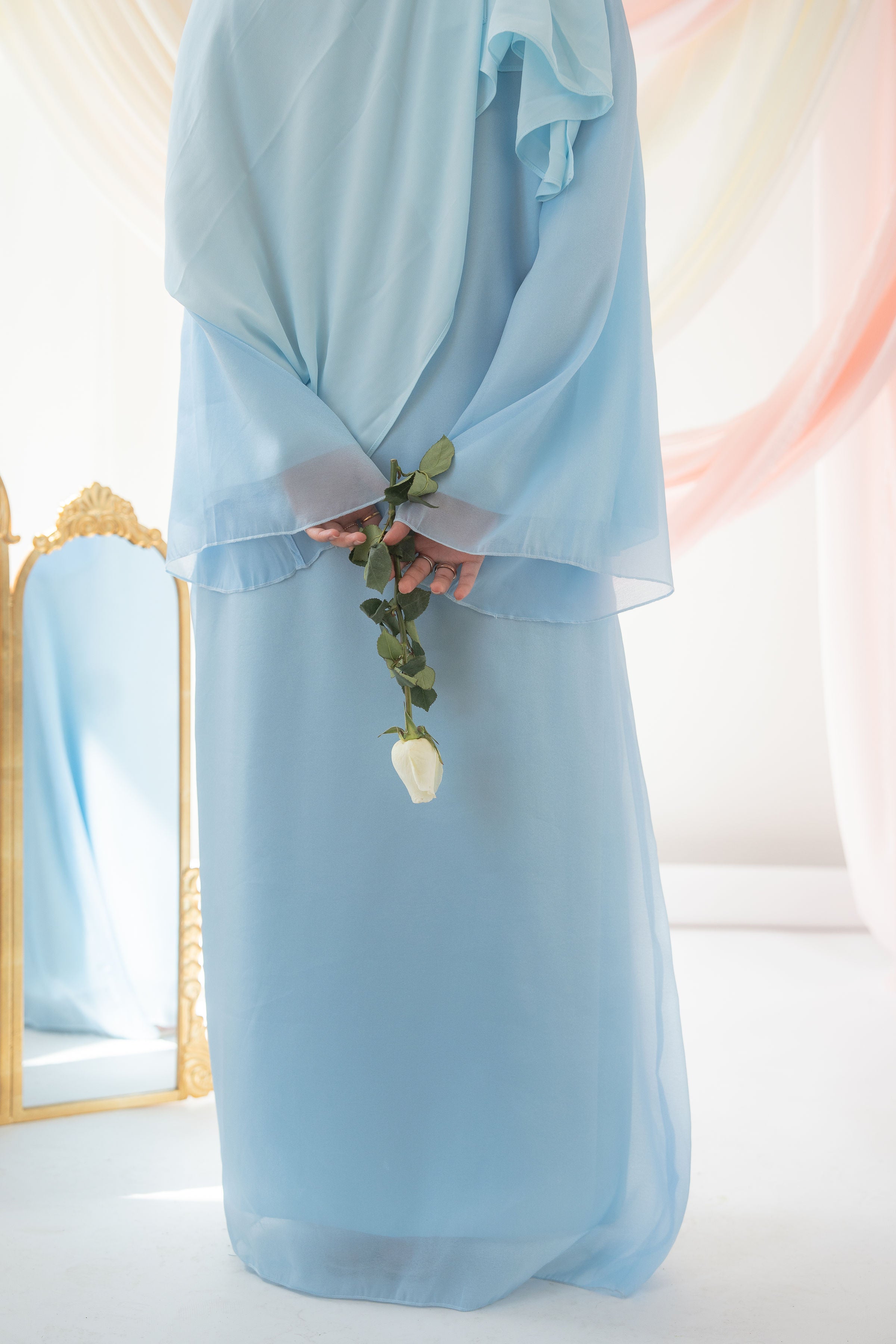 Aaliyah Reversible Abaya | Powder