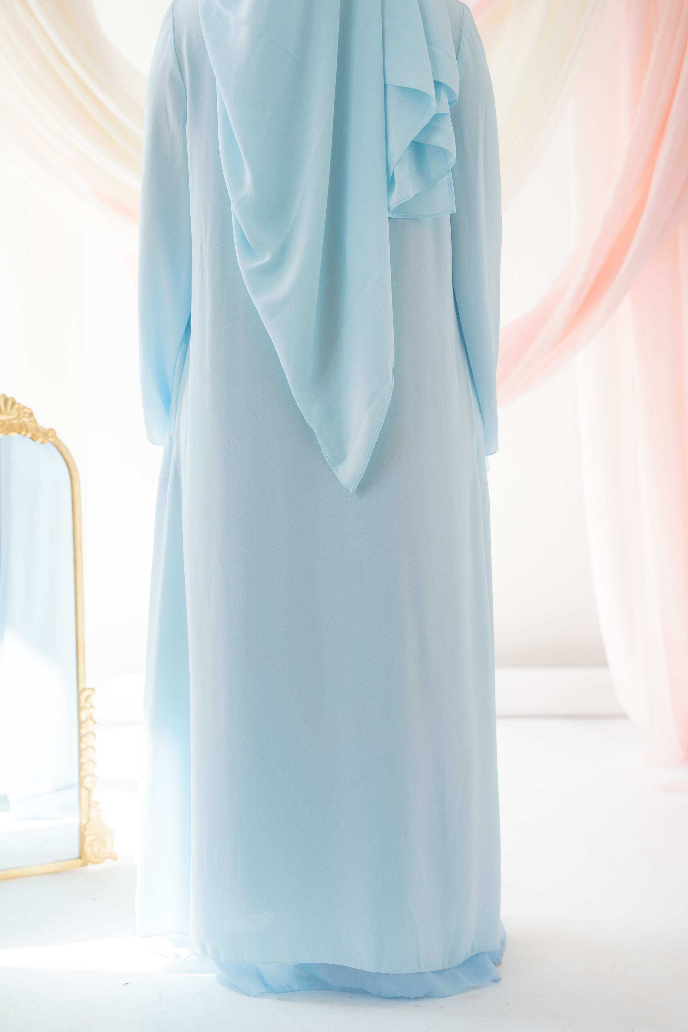 Aaliyah Reversible Abaya | Powder